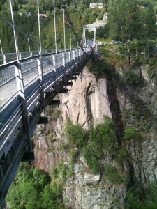 "Ord er som byggesteiner. De kan nyttes til borgbygging eller brobygging" David Kvebæk Foto: Ingrid
